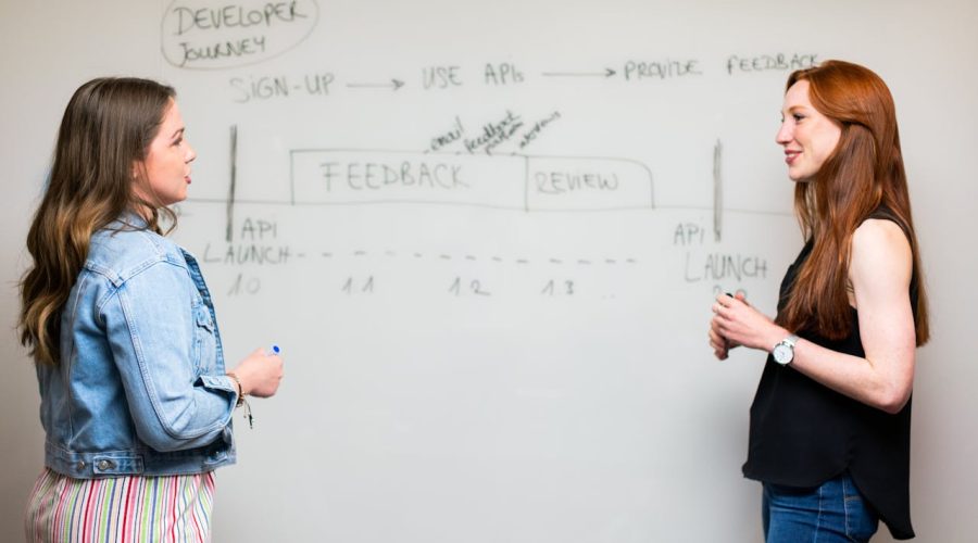 Voice Search and Conversational SEO: What Marketers Must Do in 2025